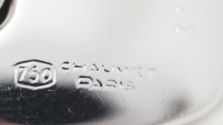 Boucles d'oreilles Boucles d'oreilles CHAUMET Liens en or blanc et diamants 58 Facettes 32735