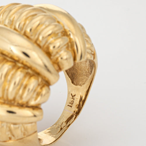 Bague 54 Bague dôme vintage des années 80 sculptée en or jaune 18 carats, large bande, taille 7, bijoux de succession 58 Facettes G14029