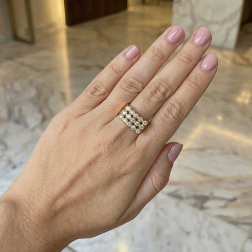 Bague 58 Bague tubulaire en or jaune sertie de diamants taille brillant 58 Facettes 22823