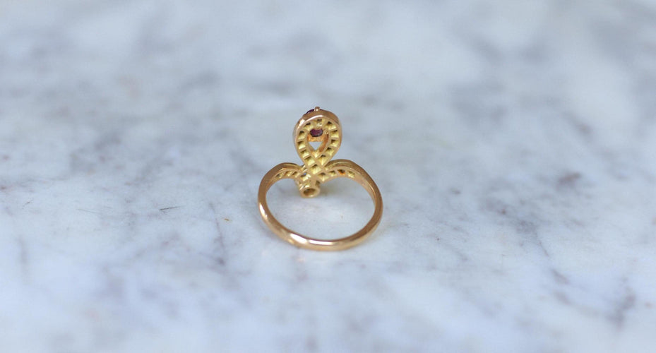 Bague 53 Bague Duchesse Diamants et Rubis sur Or Jaune 58 Facettes