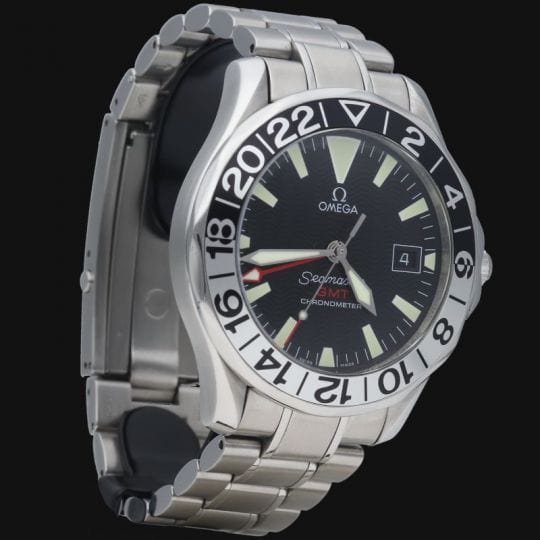 Montre Omega Montre Seamaster Diver 300M Gmt 58 Facettes MT40527