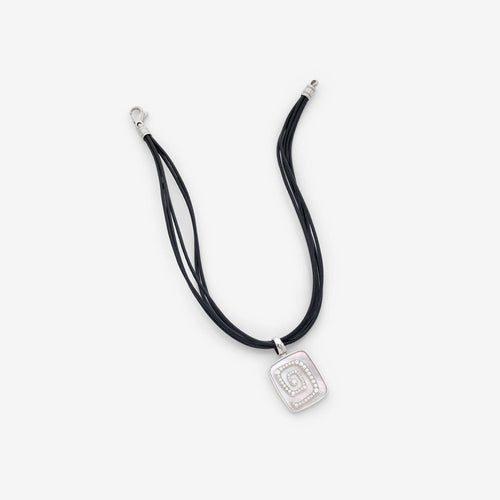 Collier Bulgari - Collier multi-rangs en cuir, diamants et nacre 58 Facettes 22729