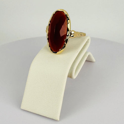Bague Bague solitaire en or jaune, cabochon ovale en cornaline facettée de 8 carats 58 Facettes 2501102