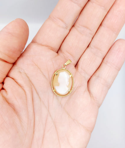 Pendentif Pendentif - Pendentif vintage art déco en or 18k camée coquille 58 Facettes A06601