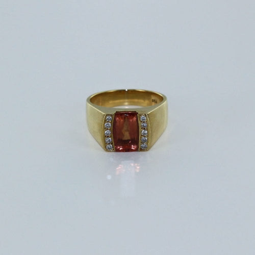 Bague Chevalière Or jaune Topaze et Diamants 58 Facettes