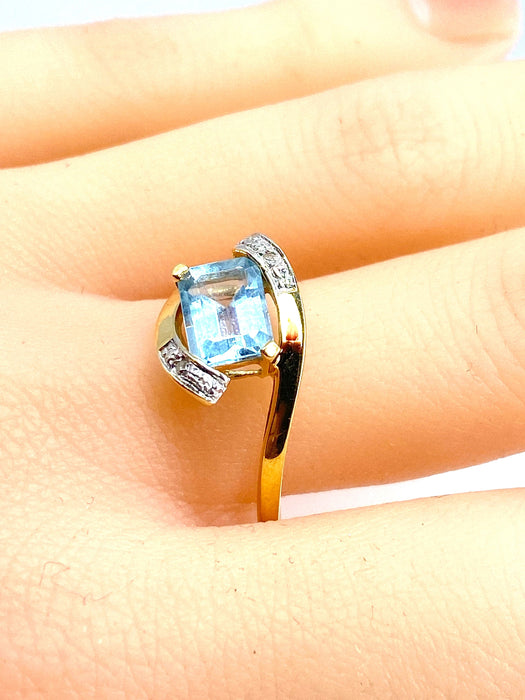 Bague 58 Bague or jaune aigue-marine et diamants 58 Facettes AB372