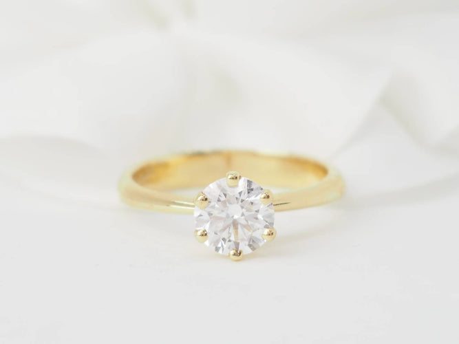 Bague 52 Bague solitaire en or jaune et diamant synthétique 58 Facettes 31902