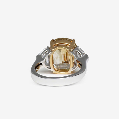 Bague Bague en diamant taille coussin de 8,19 carats, couleur jaune brun foncé fantaisie SI1, GIA 58 Facettes 22443R