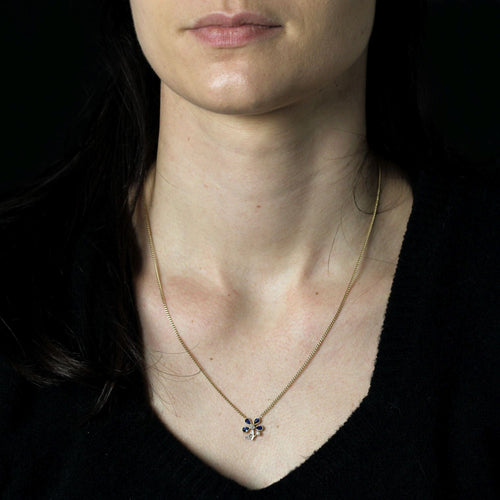 Collier Collier ancien trèfle à quatre feuilles saphirs et diamants 58 Facettes 25-034