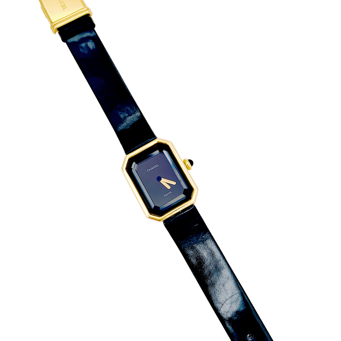 Montre Montre Chanel "Première" or jaune. 58 Facettes 34260