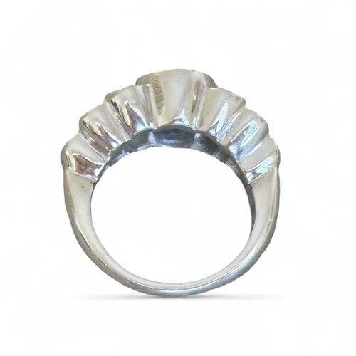 Bague 50 Bague jonc en or blanc, saphir 58 Facettes 340