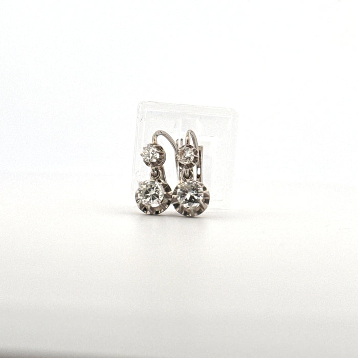 Boucles d'oreilles Dormeuses Or Blanc 18k 58 Facettes 2-C1BO-GS31544