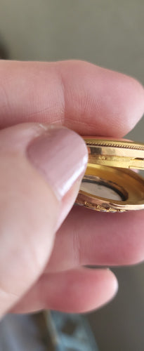 Pendentif Pendentif/Médaillon Napoléon III en or jaune et émail 58 Facettes