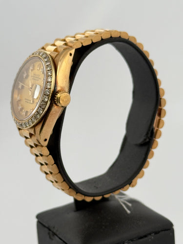 Montre Rolex Oyster perpetual Lady en or et diamants 58 Facettes