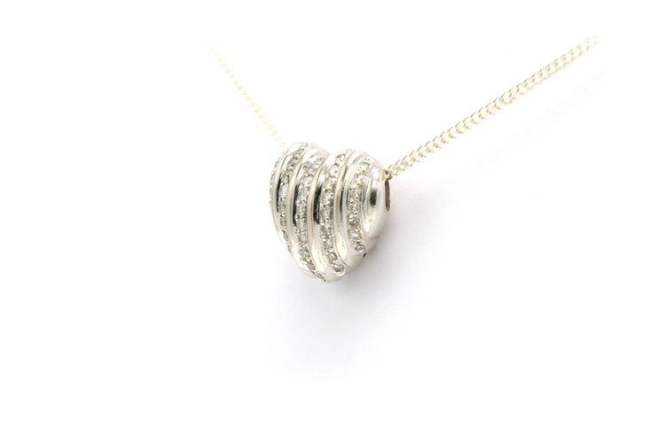 Pendentif Pendentif en or blanc serti de diamants 58 Facettes B575