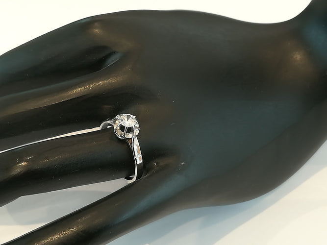 Bague 49 Bague Solitaire Ancien Diamant Or Blanc 58 Facettes