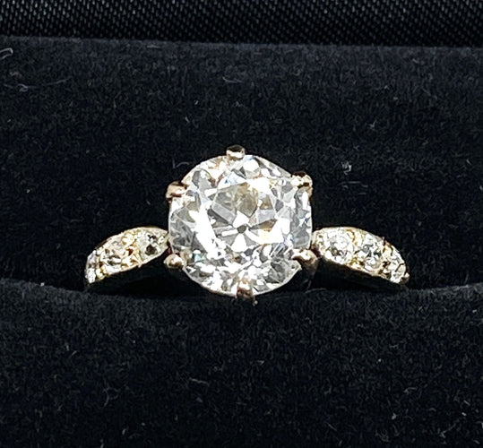 Bague 53 Bague solitaire en or jaune orné d’un diamant 2,67 carats 58 Facettes AB547