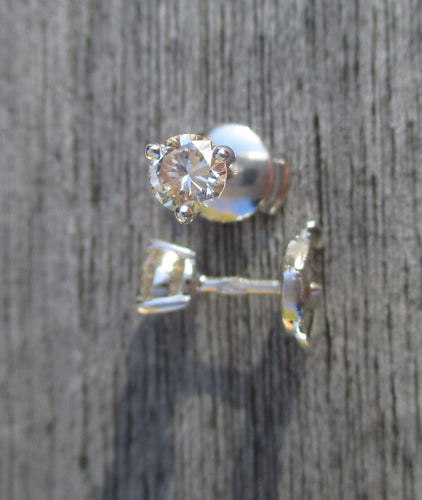 Boucles d'oreilles Clous d’oreilles diamants 0,50 ct or blanc 58 Facettes