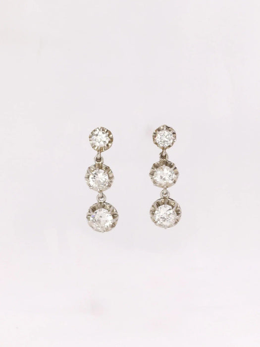 Boucles d'oreilles Boucles d’oreilles pendantes diamants 58 Facettes 1034.6