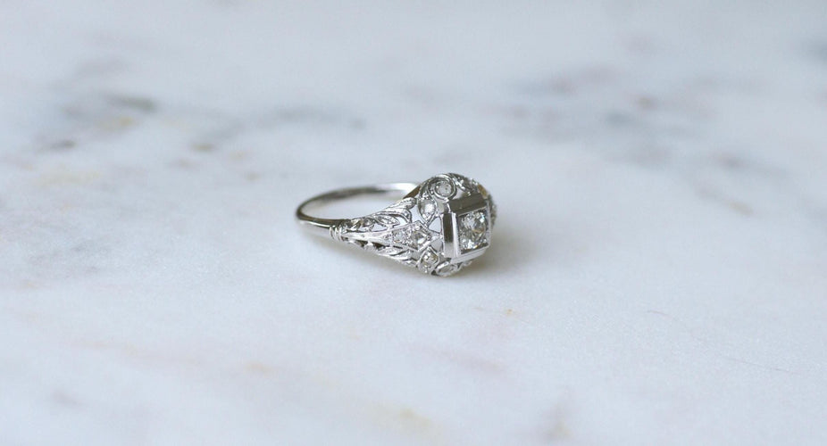Bague 57 Bague Art Déco Dôme Ajouré Diamants 58 Facettes