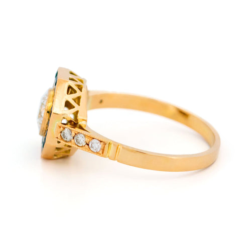 Bague 54.5 Bague octogonale en or jaune, diamant et saphir 58 Facettes B934B7B631874BFB8EF3D39CA25F6117