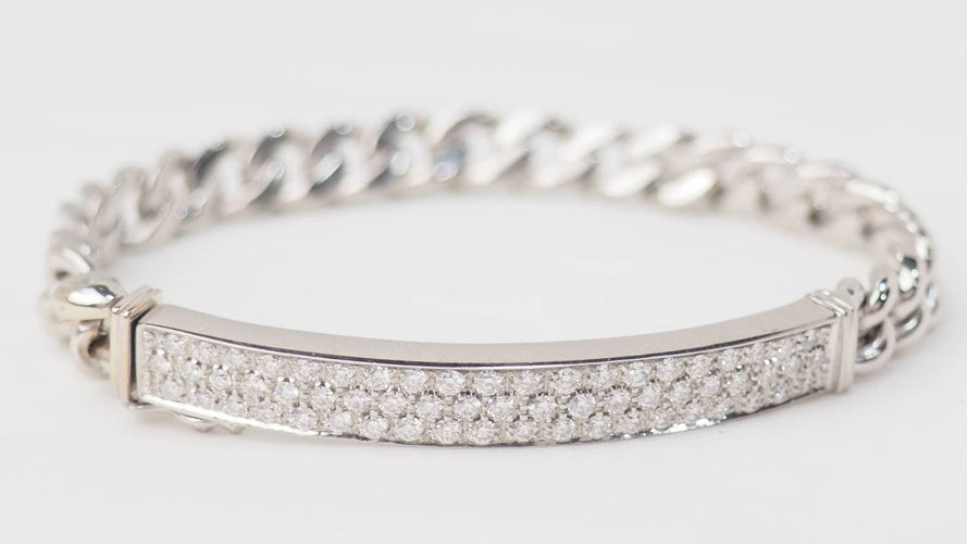 Bracelet Bracelet souple en or blanc pavé de diamants 58 Facettes 32978