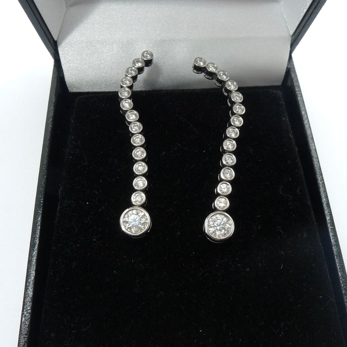 Boucles d'oreilles or blanc et diamants 2,2 ct