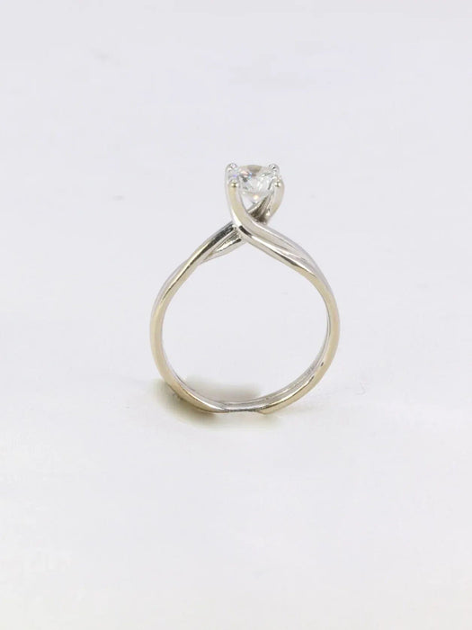 Bague 53 Bague solitaire diamant taille brillant 58 Facettes J215