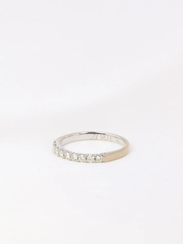 Bague 54 Demi-Alliance américaine en or blanc et diamants 0,27 ct 58 Facettes J108