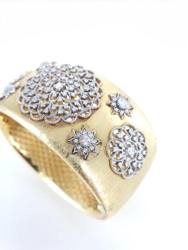 Bracelet Bracelet Manchette or jaune et diamants 58 Facettes