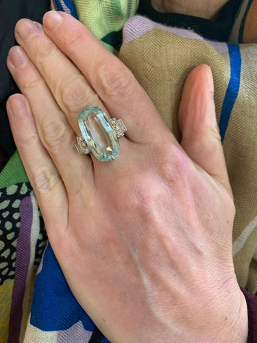 Bague Art Déco Aigue Marine 12 Carats Diamants Platine 58 Facettes B377