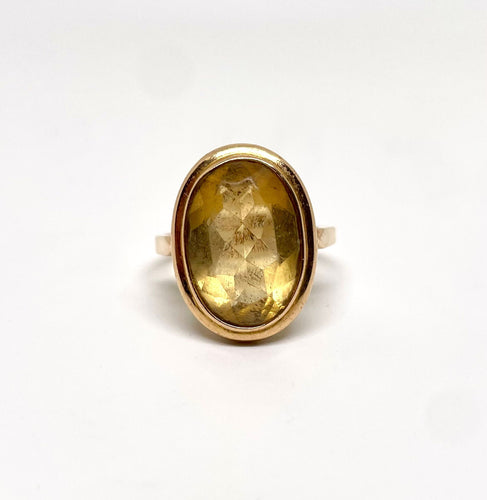 Bague 53 Bague cocktail en or jaune et citrine 58 Facettes