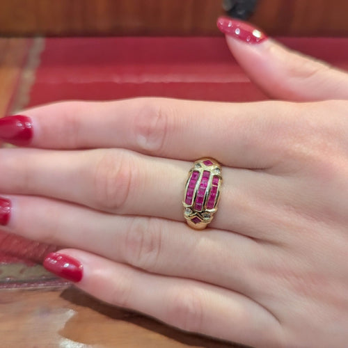 Bague 52 Bague en Or Jaune, Rubis et Diamants 58 Facettes 32229