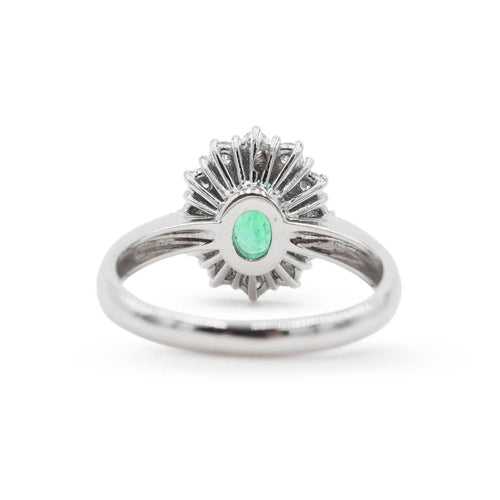 Bague Bague en or blanc avec émeraude de Colombie 58 Facettes