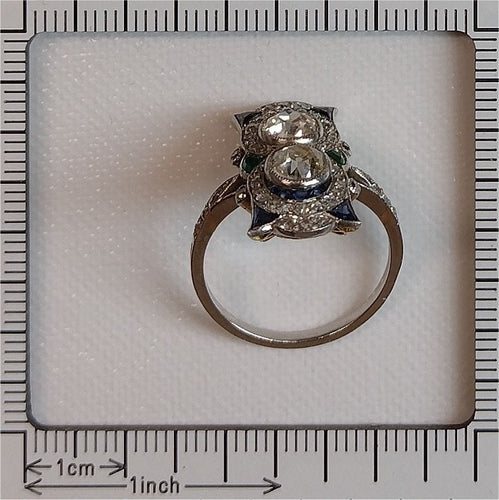 Bague 58 Dévotion Déco : Une bague de fiançailles en platine et or des années 1920 avec diamants et saphirs 58 Facettes 21316-0744