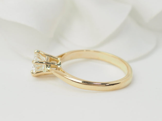 Bague 52.5 Bague solitaire en or jaune et diamant 0.97ct 58 Facettes 33118