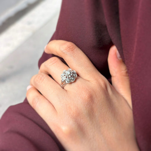 Bague 56 Bague - Or blanc & Diamants 58 Facettes 250044SP