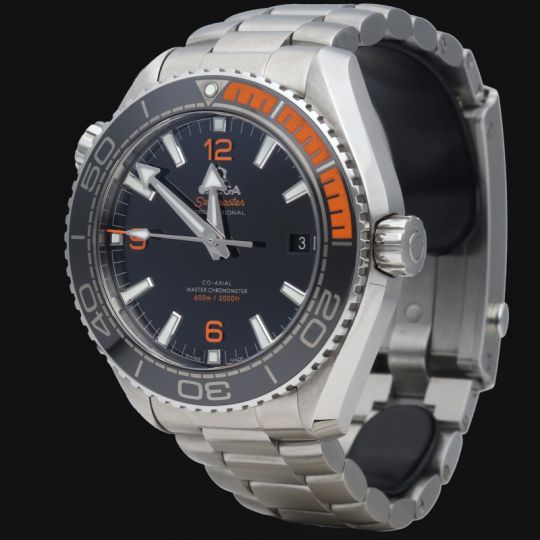 Omega Montre Seamaster Planet Ocean 600M