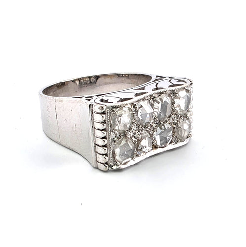 Bague 64 Bague en or blanc avec diamants roses en motif damier 58 Facettes