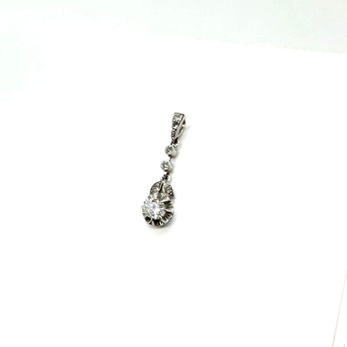 Pendentif Pendentif or blanc et diamants 58 Facettes Z15B51659