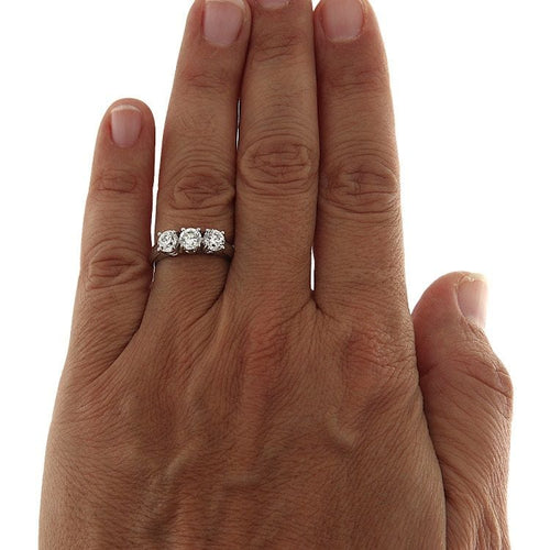 Bague 54 Bague trilogie en or blanc avec diamants certifiés GIA de 1,51 ct 58 Facettes G3823