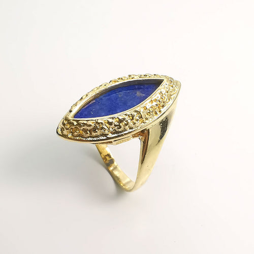 Bague 54 Bague en or jaune et lapis lazuli 58 Facettes