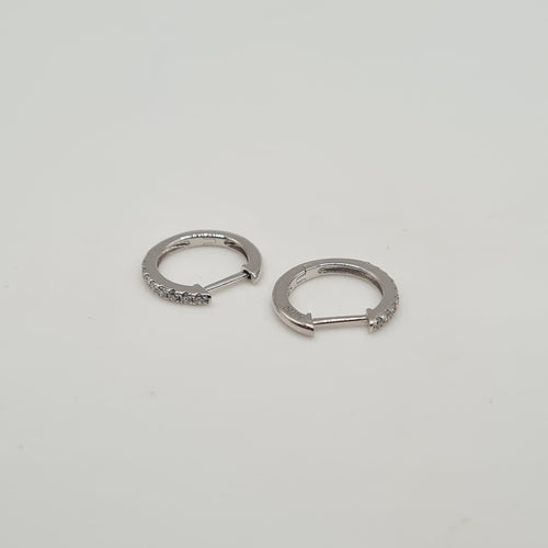 Boucles d'oreilles Créoles or blanc 18 carats serties de diamants 58 Facettes