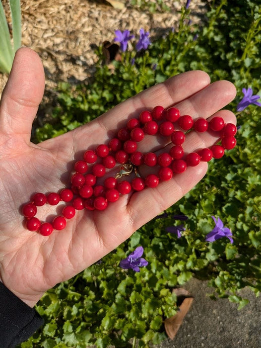 Collier Collier choker corail rouge fermoir or 58 Facettes