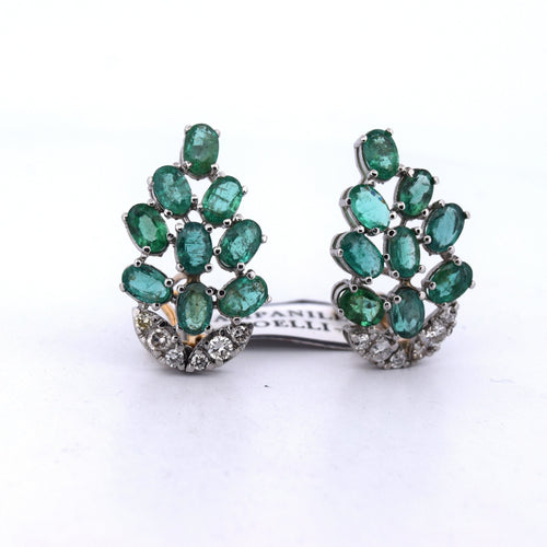 Boucles d'oreilles Boucles d'oreilles en platine ornées d'émeraudes et de diamants 58 Facettes