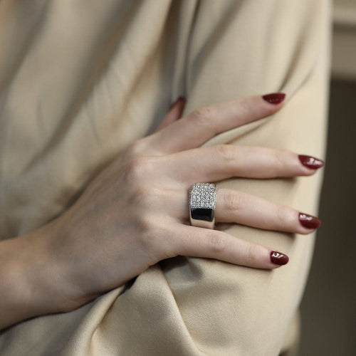 Bague 55 Bague imposante en or gris 18K - 2,00 Cts de diamants brillants G-VS - 37 g - Taille 55 58 Facettes FB09753