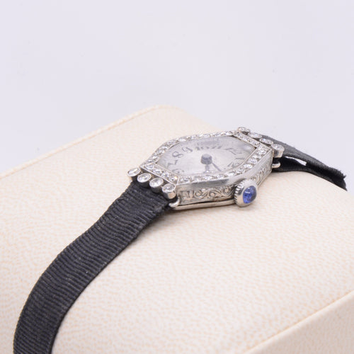 Montre Art Déco, montre de dame « Daisy », platine et diamants 58 Facettes 114