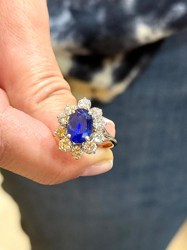 Bague 55 Bague en or saphir de Ceylan non chauffé et diamants 58 Facettes