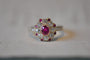 Bague 54 Une bague en rubis et diamant d'une ancienne mine 58 Facettes