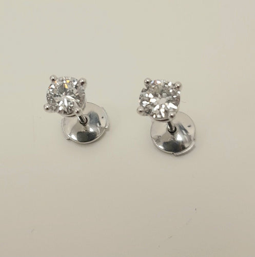 Boucles d'oreilles Clous d'oreilles diamants 0.80ct 58 Facettes
